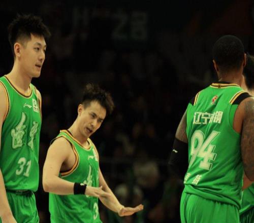 莫蘭德8+10+3+1！趙繼偉2+5,亨特0分,王嵐嵚12+2,遼籃落后天津1分