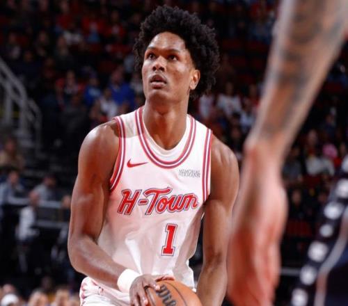 杜蘭特13+8仍該夸，基德賽后怒批裁判！申京毫無(wú)借口，阿門(mén)創(chuàng)紀(jì)錄