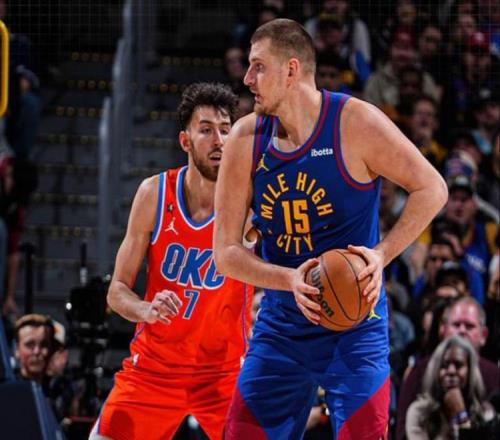 完胜!亚历山大34分13罚,约基奇16+8华莱士创2纪录,穆雷太拉胯