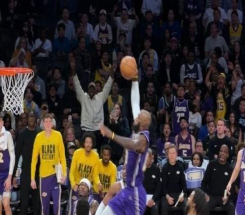 119115!东契奇伤退,里夫斯35分,湖人险胜终结76人队5连胜