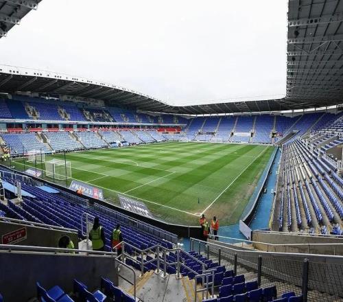 英甲雷丁隊裝備管理員因發表恐同言論，被英足總禁賽六場