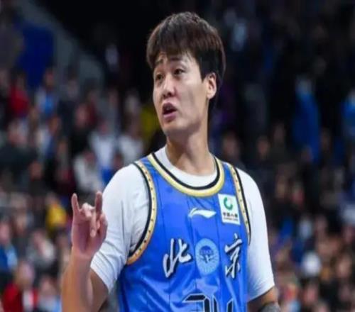 新疆官媒下場，趙睿不當言論可能會被禁賽，郭士強面臨艱難選擇