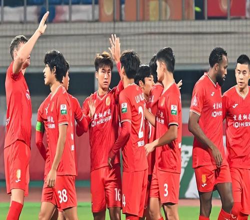 撿大漏！中超新軍連簽國安申花兩棄將，能否助球隊完成保級任務