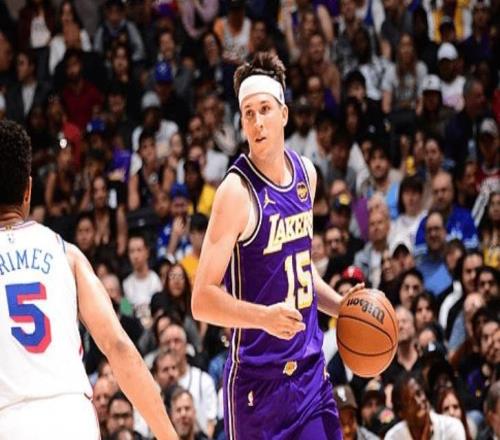 東契奇受傷！湖人大逆轉，詹姆斯8失誤破NBA紀錄，里夫斯35分救主