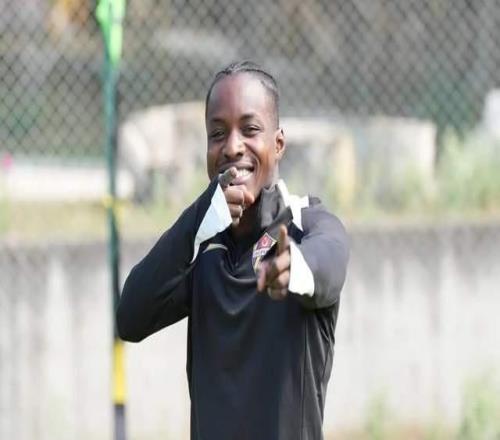 宋岳能沖刺跑了，馬萊萊高情商土超邊鋒要來中超去大連OR重慶