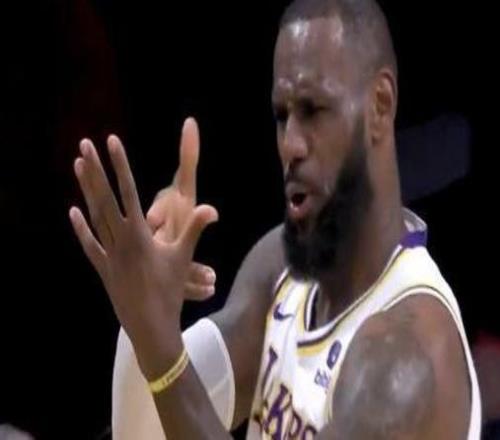 詹姆斯20分無東湖戰勝無庫勇，沒有庫里勇士只能擊鼓傳花