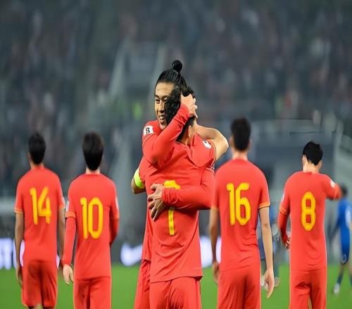 大連英博0比1惜敗歐洲勁旅！久違強援首發(fā)出戰(zhàn)，讓球迷欣喜