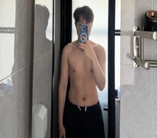 全上來看Bin哥美圖TianknightGALA等選手全部微博上線