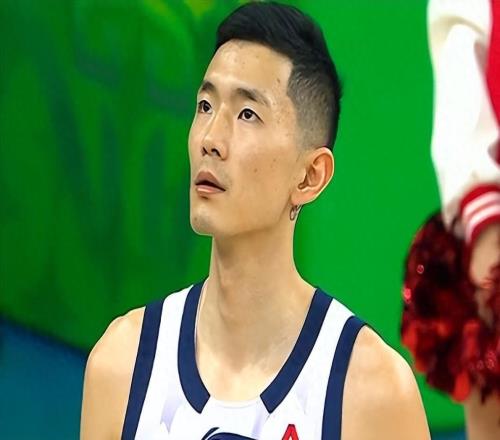 外援差距過大，上海男籃碾壓山東男籃，保持健康，冠軍非常有希望