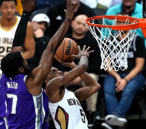 狂送13連敗！國王26分慘敗，德羅贊摔水瓶威少里程碑，雷諾21+20