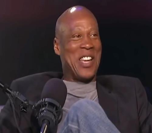 斯科特：2010年剛接手騎士教鞭的時候，高層告訴我詹姆斯不敢離隊