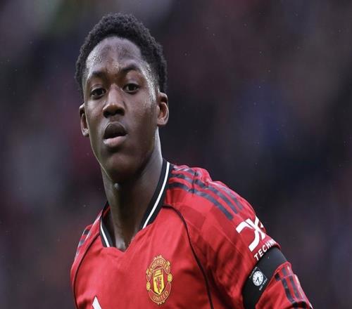 天空：卡里克給了梅努足夠的認可，讓其發揮出了本就有的實力