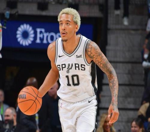 Shams:前马刺前锋索汉将在买断澄清期结束后加盟尼克斯