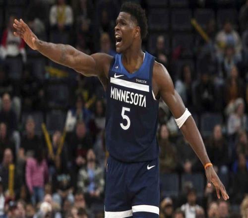 爱德华兹承认詹姆斯退役时他会哭,不介意文班亚马成联盟未来门面