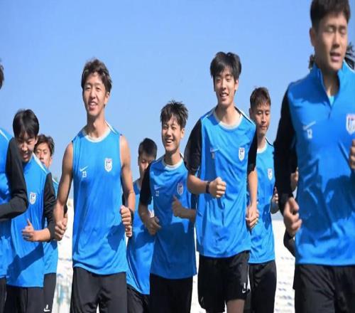 英博初四兵发上海滩!超10名小妖必进一线队,刘逸崔麒等6人离队