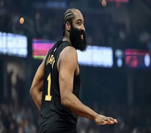 豪取6连胜!谁说哈登防守差阿特金森不满发声,阿伦也把话挑明