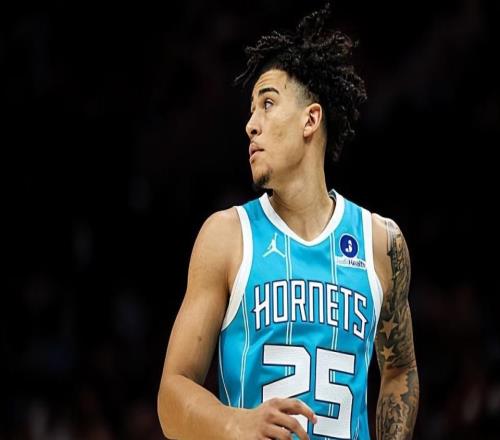 掘金将签下前黄蜂次轮秀,本赛季他的表现简直是一塌糊涂