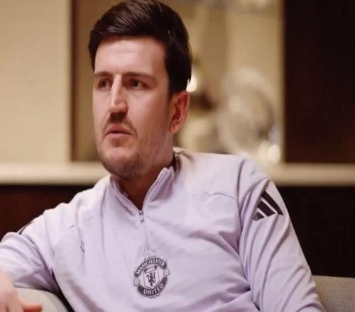 曼联战埃弗顿B费冲百次助攻,谢什科或首次先发!马奎尔继续主力