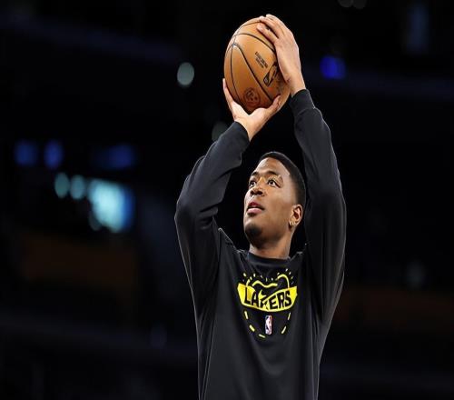 真不会打替补湖人锋线大将一回到第二阵容立刻表现出现下滑了