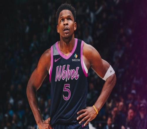 华子40+6末节14分!森林狼送独行侠10连败戈贝尔22+17