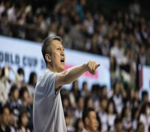 中日对决一触即发!中国男篮已抵达日本冲绳央视直播预告曝光