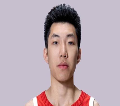 上午9点官宣!中国男篮最新14人名单出炉,赵睿领衔,迎战日本队