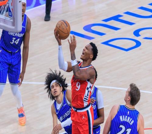 魔术逆转快船!伦纳德空砍37+8,马瑟林丢绝杀!7换1交易赚大了