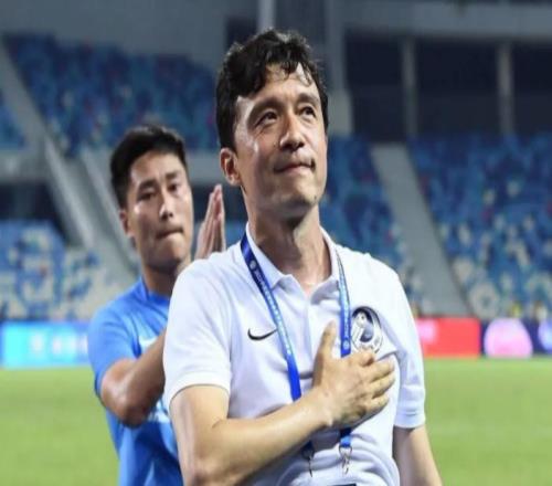 2026赛季中超下个月开踢,为何谢晖却还没有找到新东家,引发热议