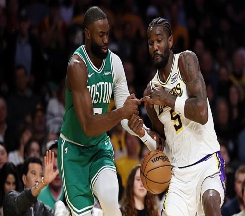 又一次打出了灾难级表现,湖人内线支柱的状态真是令人非常担心