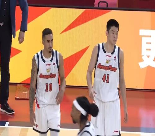 大魚(yú)來(lái)了！朱芳雨曝廣東隊(duì)新大外援，2米03內(nèi)線大殺器成首選