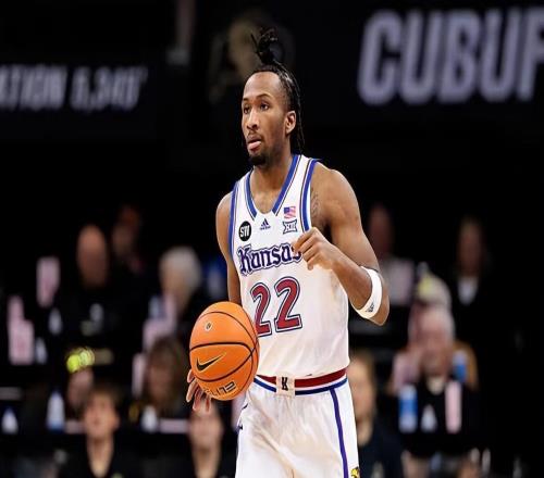 某NBA球探：皮特森應(yīng)該選擇休戰(zhàn)，傷病對他的表現(xiàn)造成了很大影響