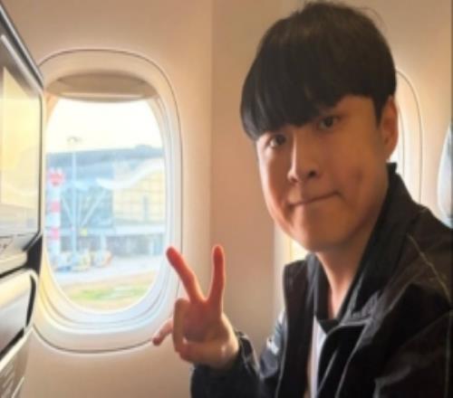 DKCOO:将收到的图片分享给粉丝们,已抵达香港