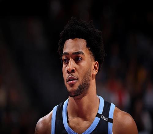 面對(duì)火箭打出高分表現(xiàn)，爵士側(cè)翼新星的得分能力真是相當(dāng)不錯(cuò)