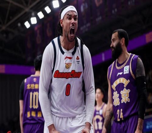 薩林杰離隊(duì)朱芳雨承認(rèn)引援，劉禮嘉約會(huì)廣東女球員，林志杰退役