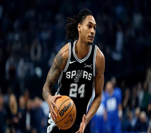 太不容易了!马刺强力得分手难得手感火热打出了一场高分的表现