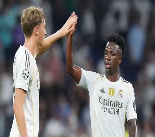 赫伊森丑聞背后：反種族歧視，皇馬的“雙標(biāo)危機(jī)”