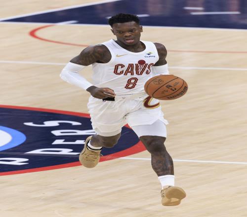 施羅德表示在三位球星在場(chǎng)時(shí)球隊(duì)的攻擊力充足，缺少他們時(shí)他需要增加得分_NBA直播