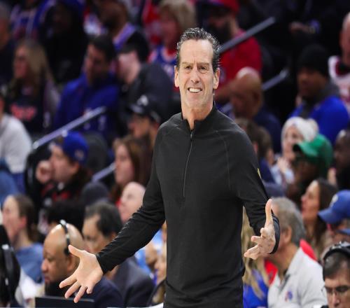 阿特金森分享最后一攻背后的思考不想給對手換人機會_NBA直播