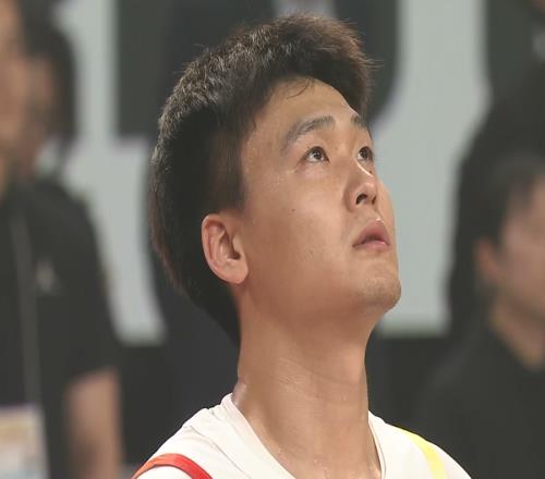 不容易!全员杀红眼5打8逆转日本5人满分大秋封神,继伟证明自己