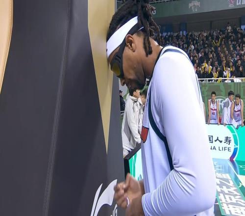 裁掉薩林杰+簽下摩西布朗廣東被曝欲補強內線，朱芳雨點名要人