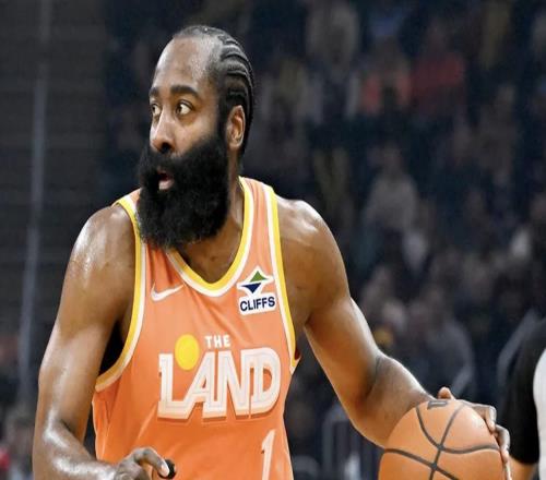 官方：哈登右手拇指骨折，今日出戰(zhàn)存疑