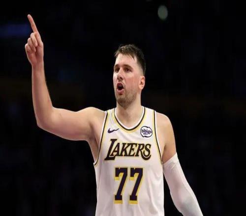 0交流!互相丢锅!东詹要内讧