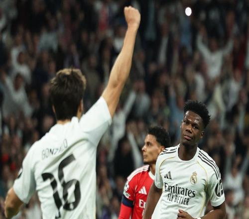 皇馬巨星爆發(fā)：5場(chǎng)轟入6球，歐冠16強(qiáng)全部誕生，英超成為最大贏家