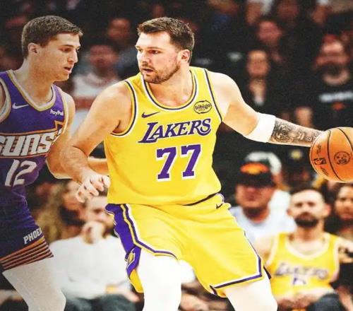 大爆冷！湖人慘遭三殺詹姆斯連創(chuàng)4大紀(jì)錄，東契奇41+8，艾頓掙扎