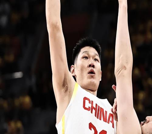 逆轉(zhuǎn)日本五功臣太關(guān)鍵！胡金秋+3后衛(wèi)主導第三節(jié)，朱俊龍頂級藍領(lǐng)