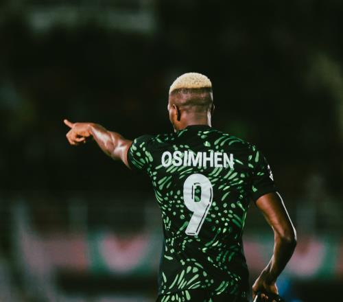 16球4助攻！曝尤文圖斯有望簽奧斯梅恩，年薪2100萬(wàn)歐成最大障礙