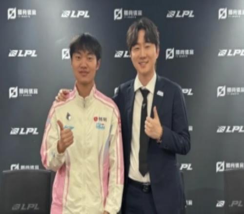 Knight：希望隊(duì)伍成績?cè)絹碓胶?，?duì)隊(duì)友說的是更努力一點(diǎn)