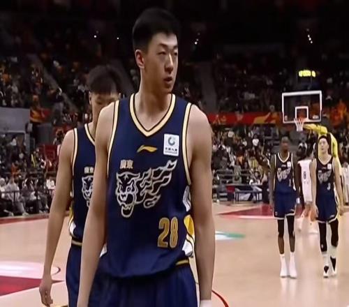 打爆麥基+打服懷特塞德！廣東瞄準(zhǔn)“加強(qiáng)版莫蘭德”，總決賽穩(wěn)了