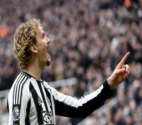 電訊報：紐卡或考慮出售前鋒沃爾特馬德以收回6900萬鎊投資_英超直播