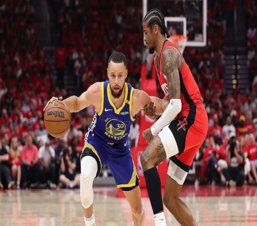 火箭新超六穩(wěn)了3場轟63分，再進(jìn)17記三分，難怪會送走23歲新星